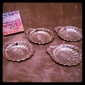 FINAL Leonard Silver plated clam shell dishes